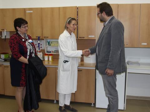 ředitelka V. Prousková, primářka Z. Vojtěchová a T. Pifka (Foto: A. Kousalová)