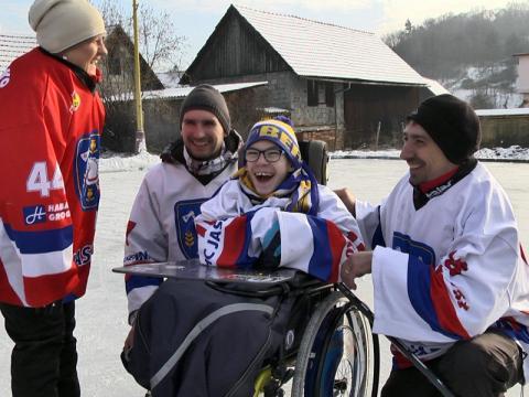 Dominik a jeho blízcí (Foto: Zlin.cz)