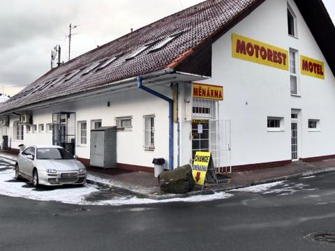 Směnárna ve Starém Hrozenkově (Foto: Zlin.cz)