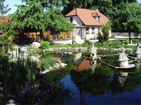 Záchranná stanice volně žijících živočichů Buchlovice (Foto: www.stanicebuchlovice.ic.cz)