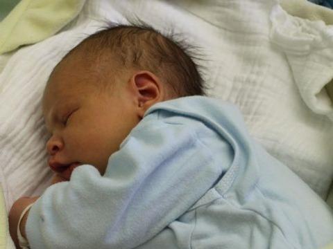 Letošní první zlínské dítě dostalo jméno Vojta (Foto: MěÚ Zlín)