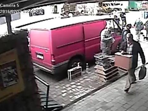 Hledaný muž (Foto: Krajské ředitelství policie Zlínského Kraje)