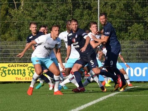 Civič v závěru vystřelil remízu s West Hamem (Foto: 1.FC Slovácko)