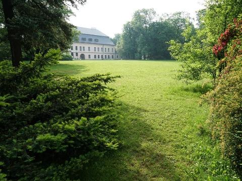 Park zámku Kinských (Foto: Josef Knápek)