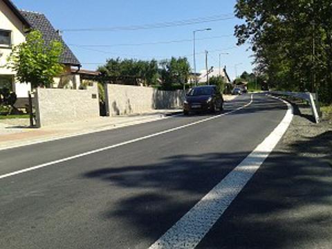 Rekonstruovaný úsek silnice III/4867 (Foto: P. Zedková)
