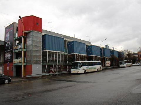 tato budova se bude bourat (Foto: MěÚ Zlín)