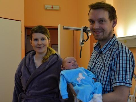 manželé Blažkovi se svým synem Filípkem (Foto: MěÚ Valašské Meziříčí)