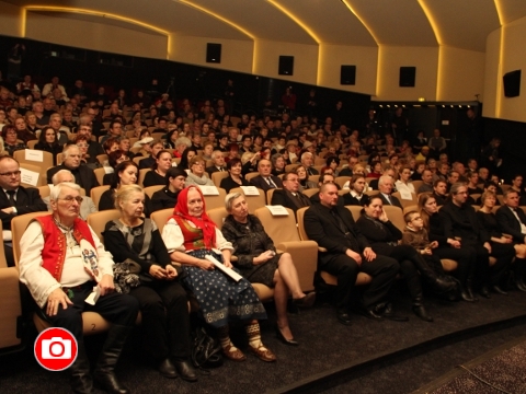  Zaplněný sál kina Vatra zavzpomínal na Jarmilu Šulákovou (Foto: Jiří Žůrek)