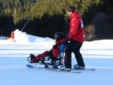 Lyžování na monoski (Foto: archiv Ski Areál Troják)