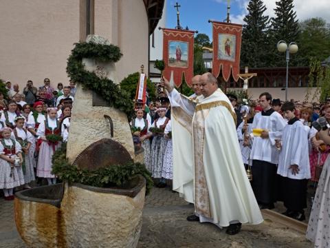 Otevírání pramenů (Foto: Městský dům kultury Elektra Luhačovice)