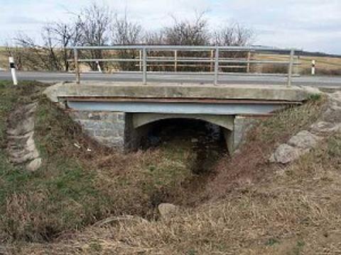 Původní most 495-013 ve Vlčnově (Foto: ŘSZK)