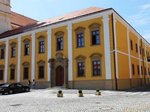 bývalá jezuitská kolej (Foto: MěÚ Uherské Hradiště)