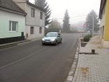 Rekonstruovaný silniční průtah v Roštění (Foto: V. Cekota)