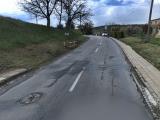 Silnice II/432 v Těšánkách před opravou (Foto: ŘSZK)