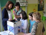 Vlevo epidemiologická sestra Srbová (Foto: Nemocnice Zlínského kraje)