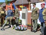 Uctění památky plk. Valčíka a obětí nacistické okupace (Foto: MěÚ V.K.) Uctění památky plk. Valčíka a obětí nacistické okupace (Foto: MěÚ V.K.)