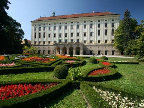 Arcibiskupský zámek v Kroměříži (Foto: NPÚ Kroměříž)