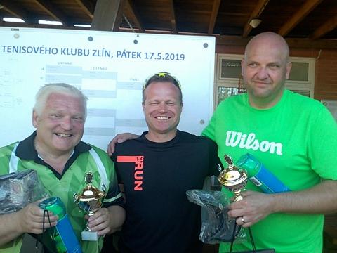 Zleva Zdeněk Matela, Jan Macharáček, Michal Výmola (Foto: Zlin.cz)