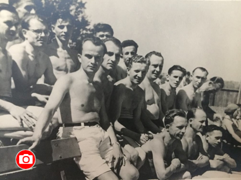 Zaměstnanci na zasloužené rekreaci (Foto: Soukromá sbírka)