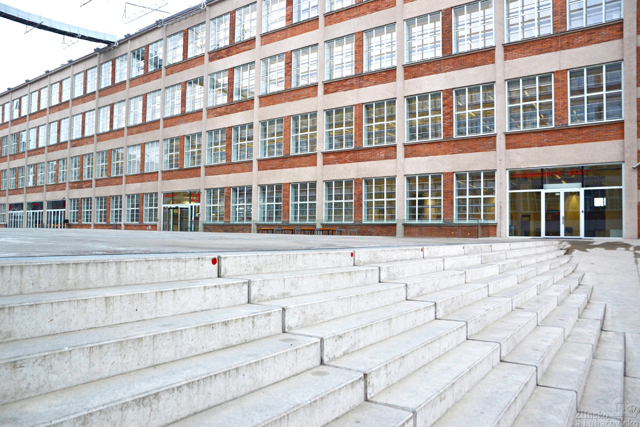 14/15 Baťův institut